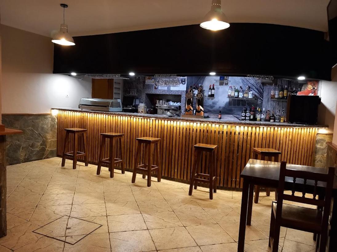 Velilla del Rio Carrion Hotel Rural Orquidea מראה חיצוני תמונה